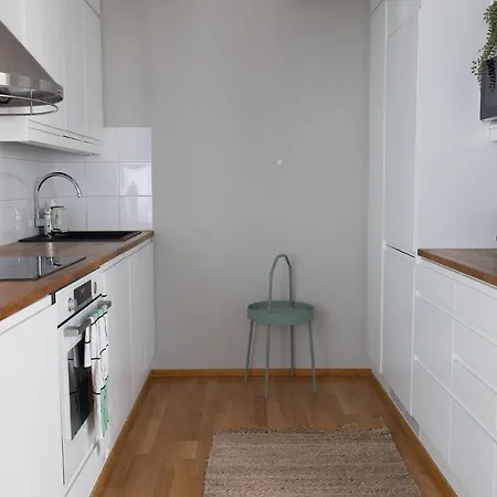 2ndhomes Charming 1br With Sauna In Loennrotinkatu Апартаменты Хельсинки