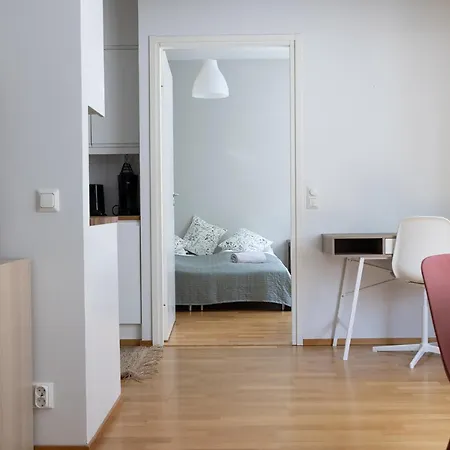 2ndhomes Charming 1br With Sauna In Loennrotinkatu Хельсинки