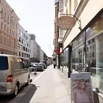 2ndhomes Charming 1br With Sauna In Loennrotinkatu Helsinki